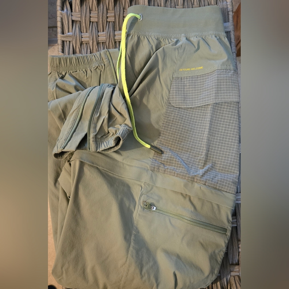 Lululemon Convertible High-Rise Hiking Jogger Full Length